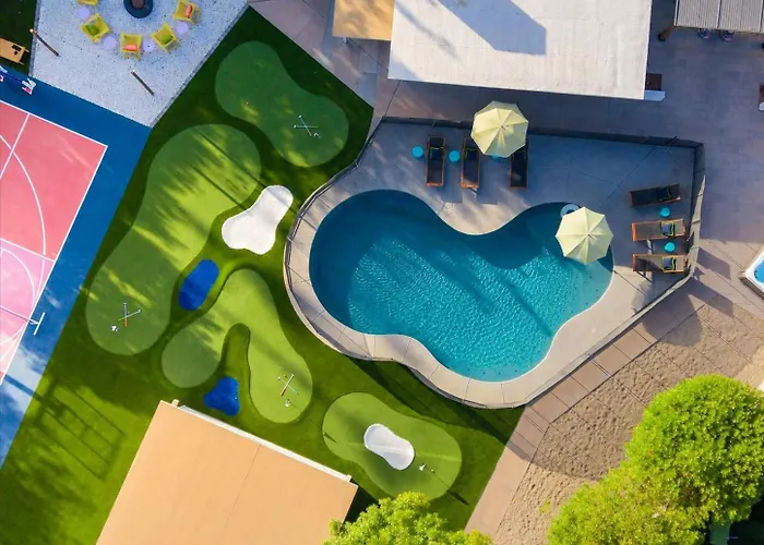 Holiday home Golf Simulator Pool Sports Court Sleeps 24 Mesa